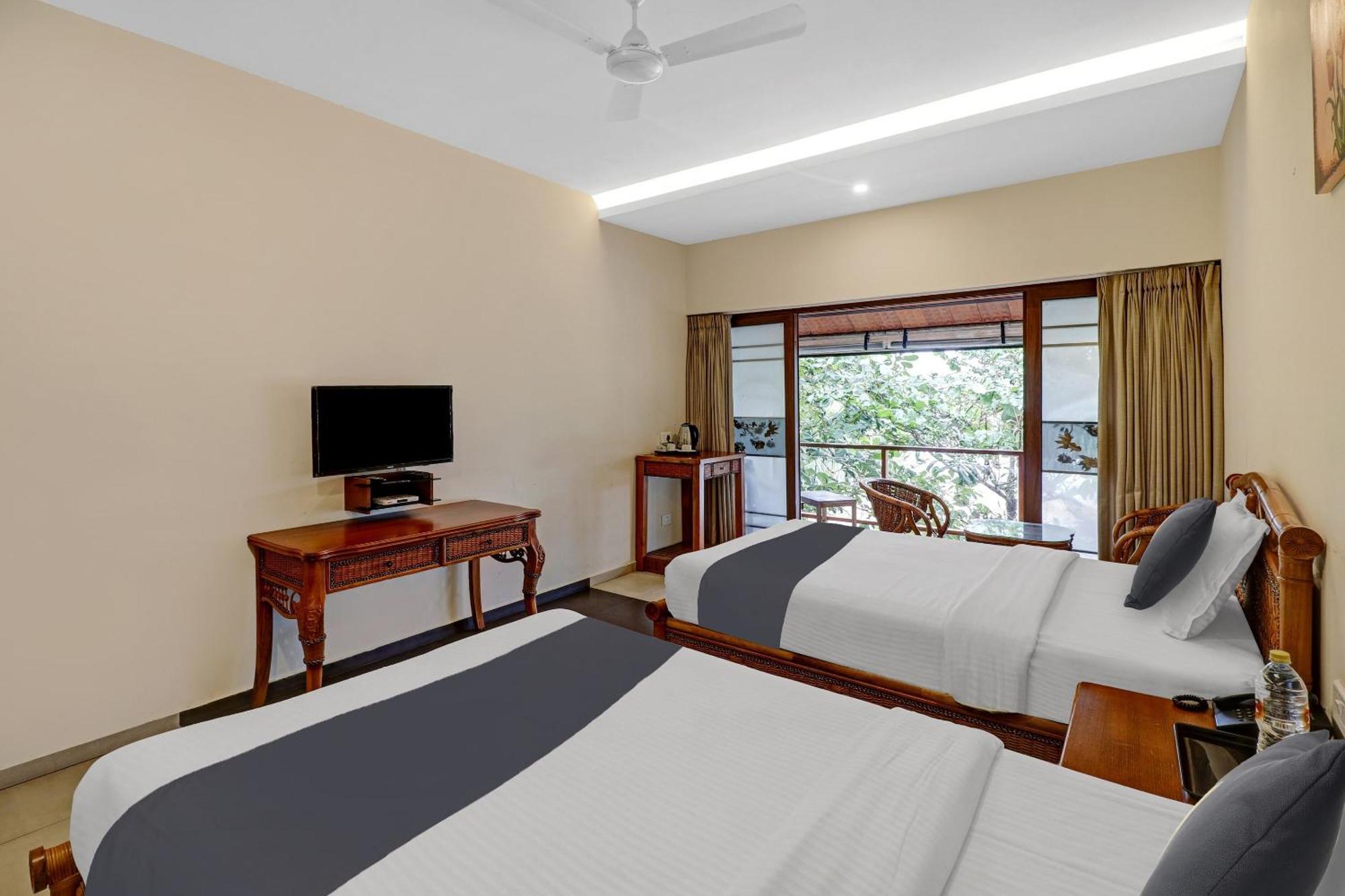 Townhouse Oak Edassery'S Sealine Villa Stay Kochi Esterno foto