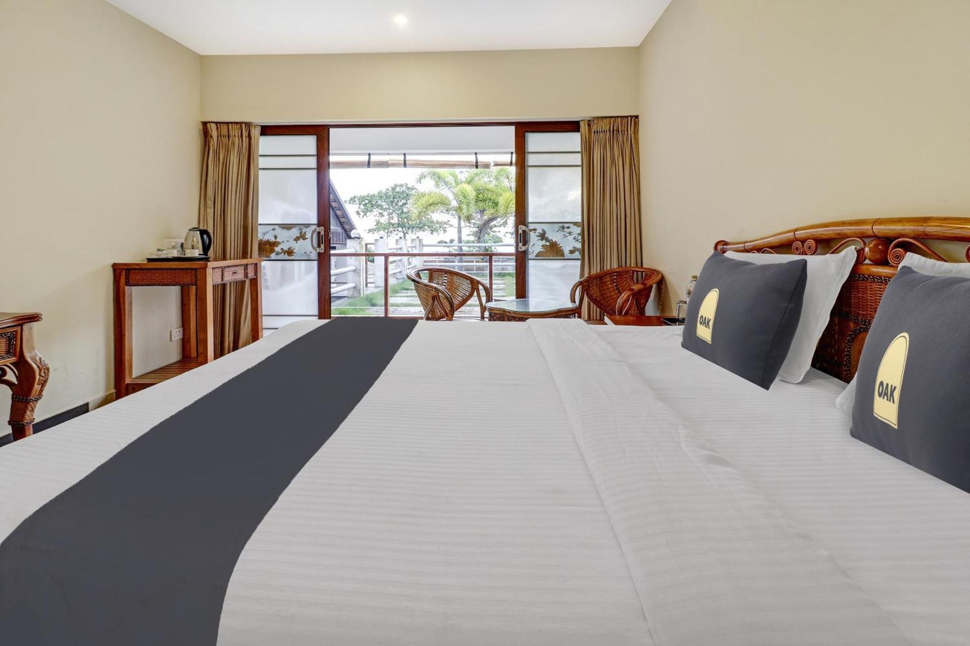 Townhouse Oak Edassery'S Sealine Villa Stay Kochi Esterno foto
