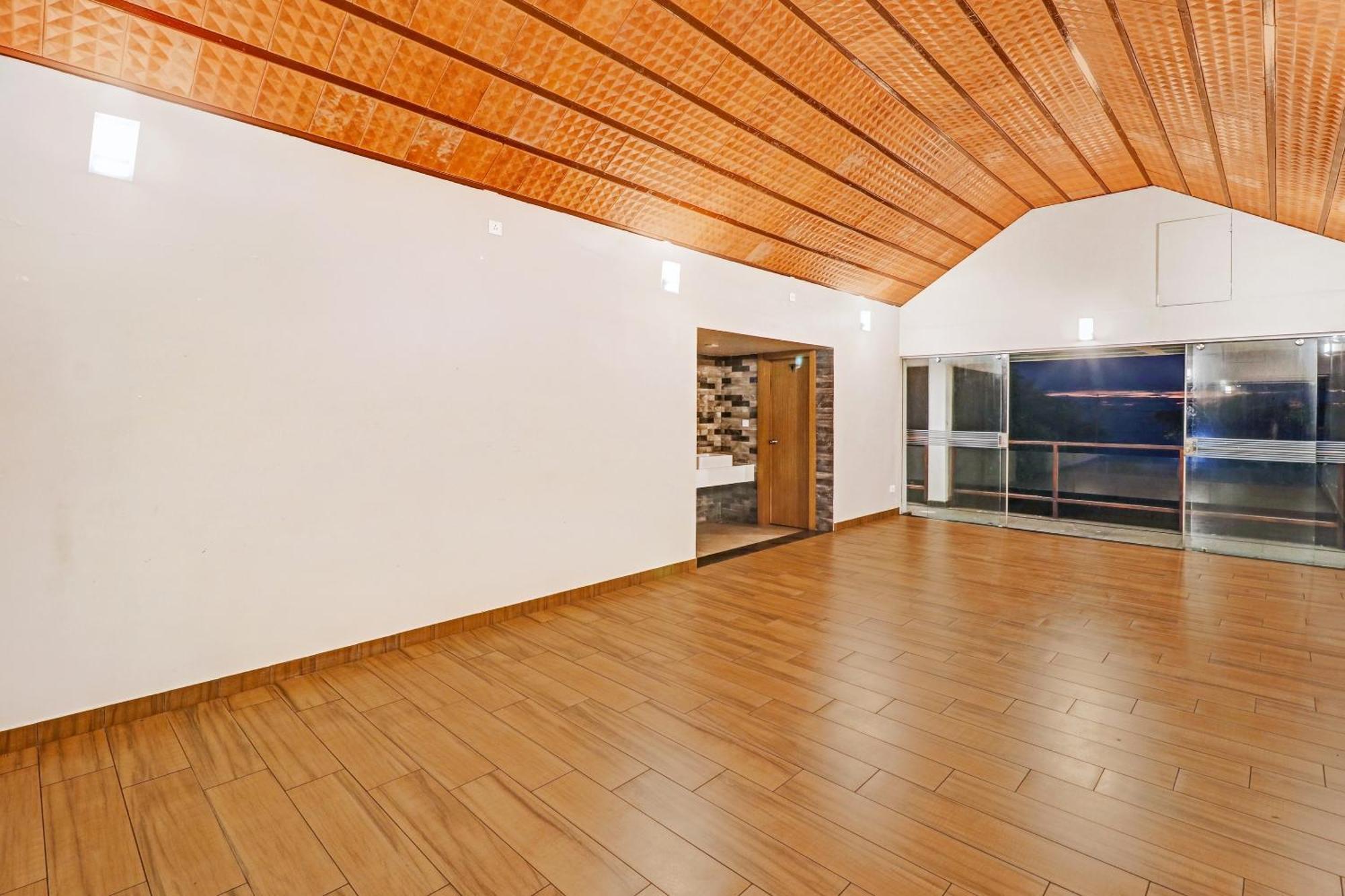 Townhouse Oak Edassery'S Sealine Villa Stay Kochi Esterno foto