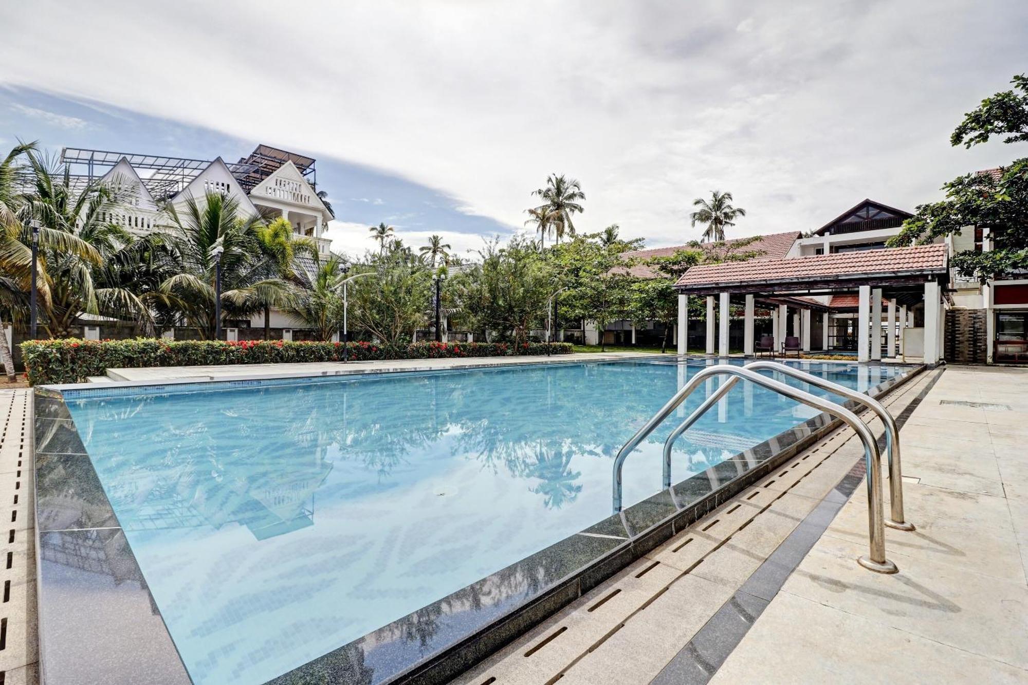 Townhouse Oak Edassery'S Sealine Villa Stay Kochi Esterno foto