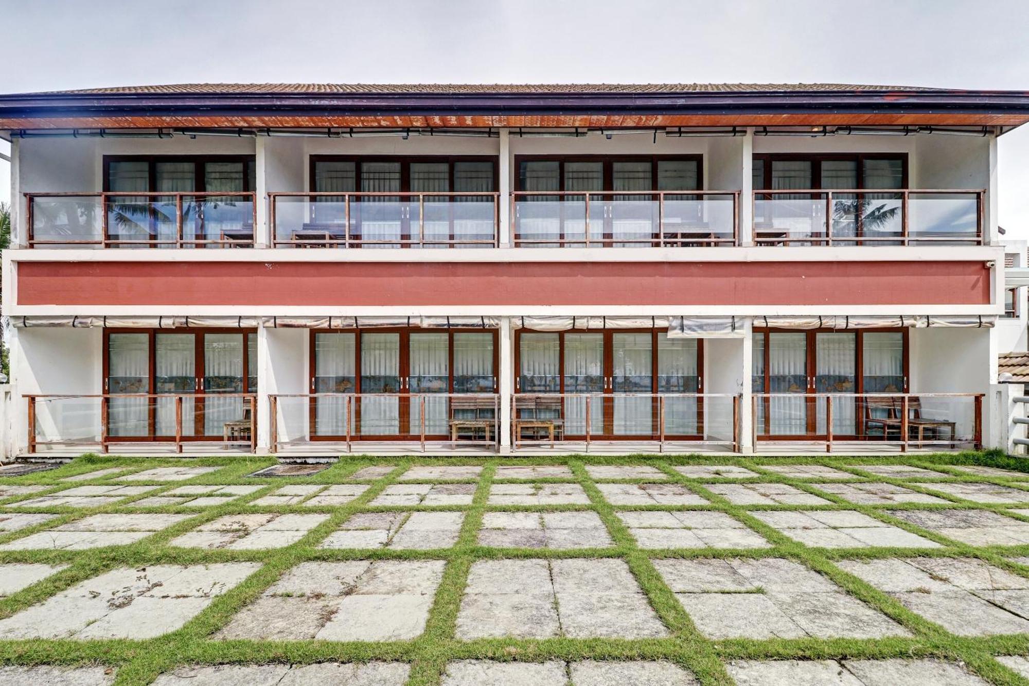 Townhouse Oak Edassery'S Sealine Villa Stay Kochi Esterno foto