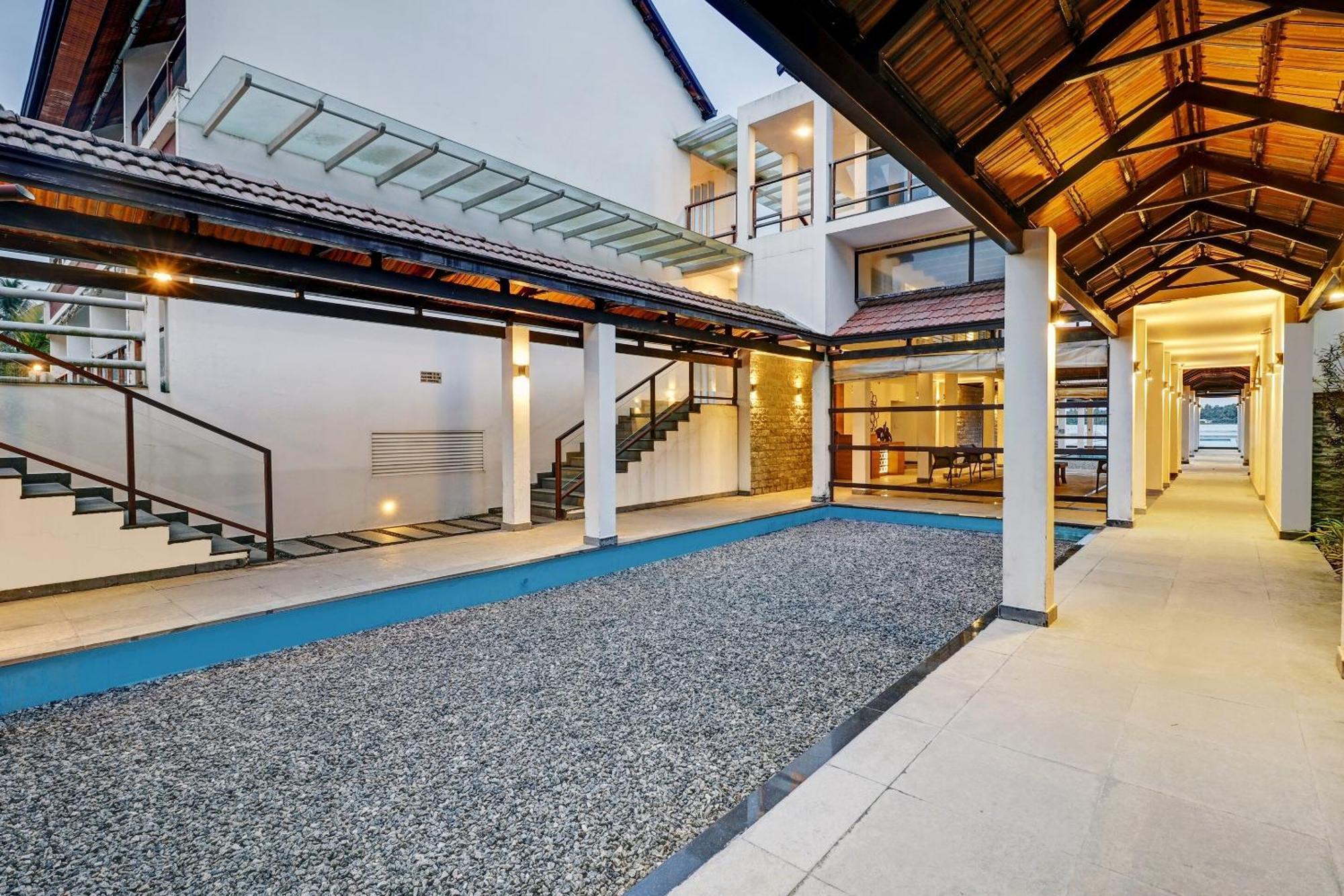 Townhouse Oak Edassery'S Sealine Villa Stay Kochi Esterno foto