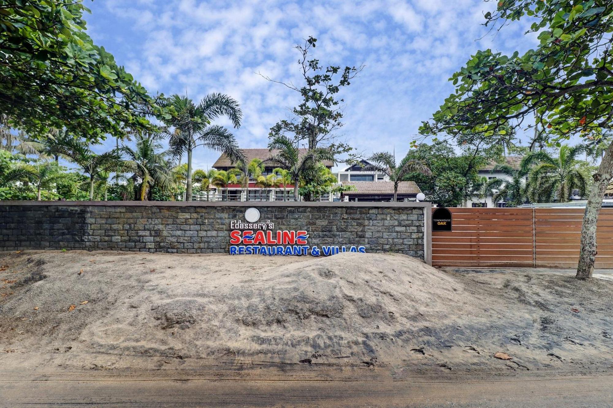 Townhouse Oak Edassery'S Sealine Villa Stay Kochi Esterno foto