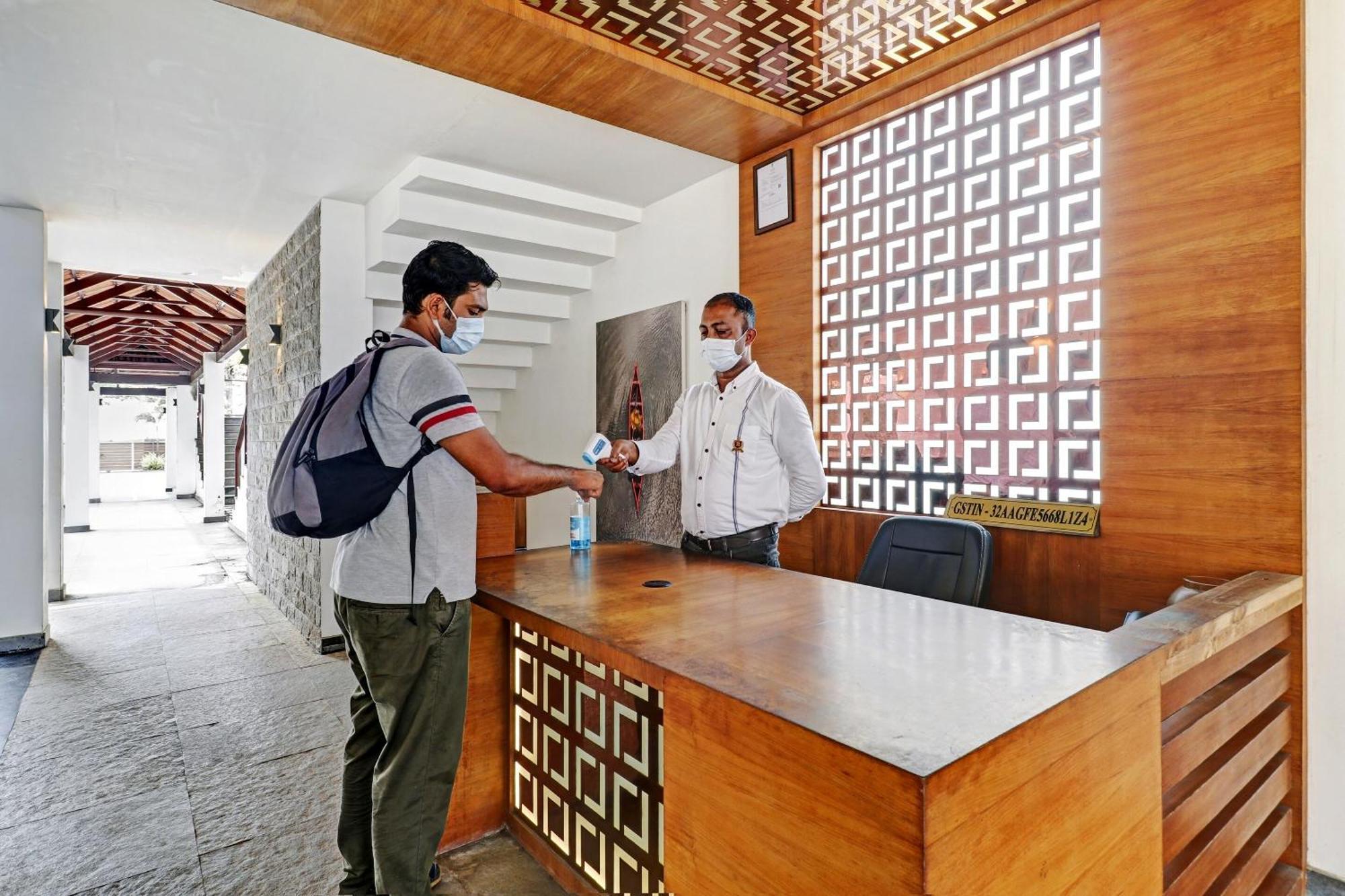 Townhouse Oak Edassery'S Sealine Villa Stay Kochi Esterno foto